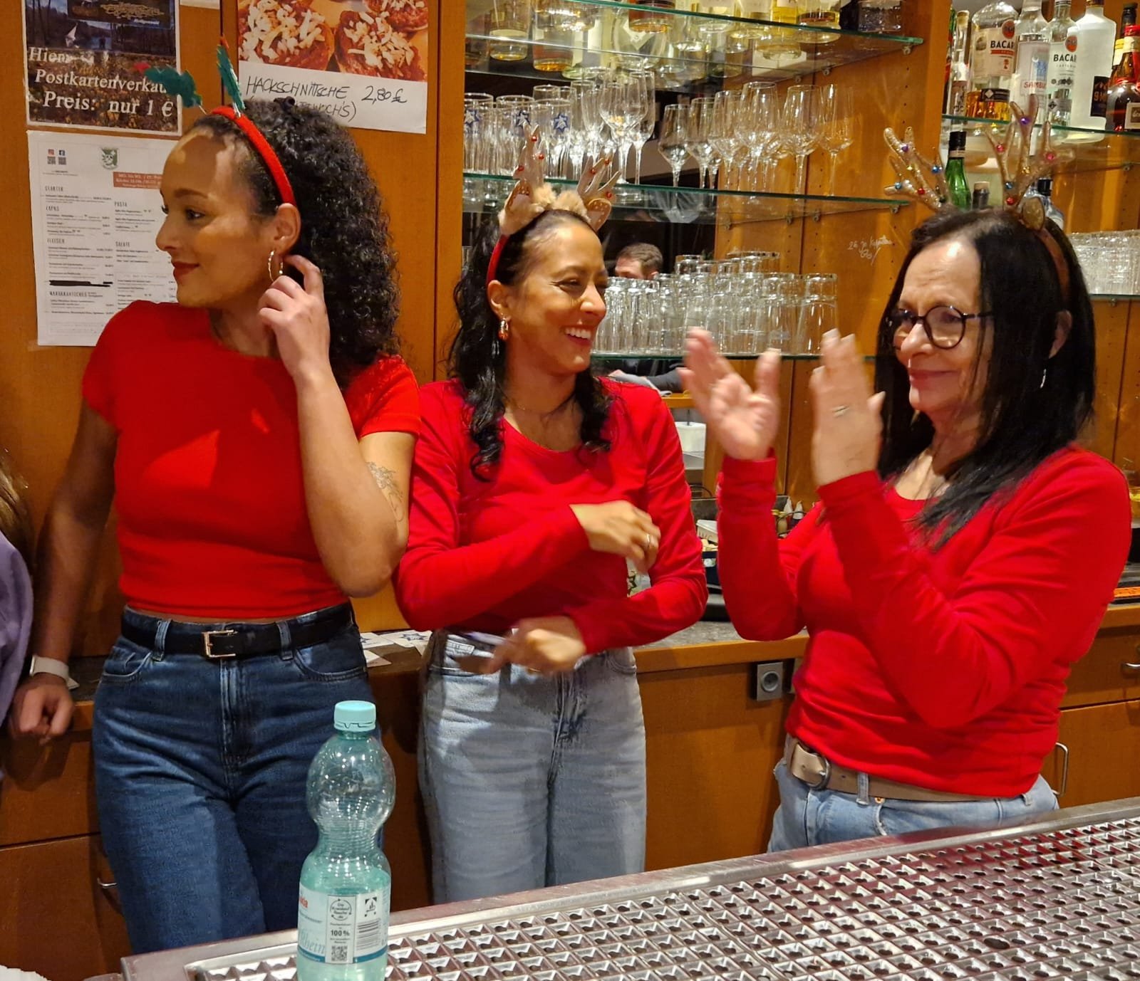 PHOTO 2023 12 08 21 18 18